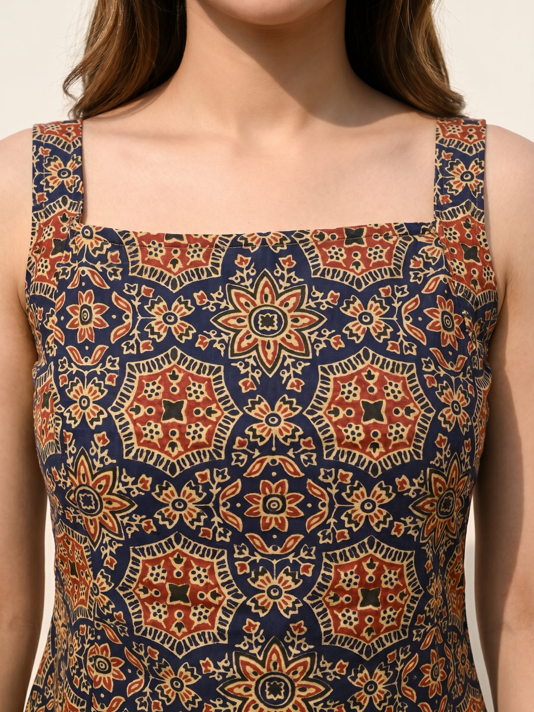 Meera Deep back kurti