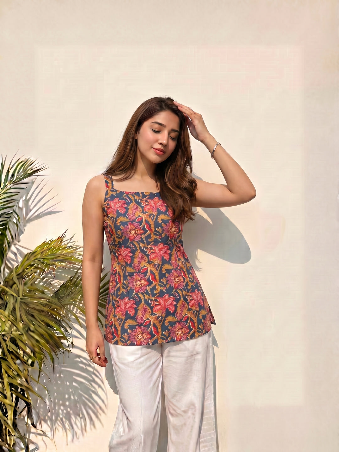 Avira Deep Back Kurti