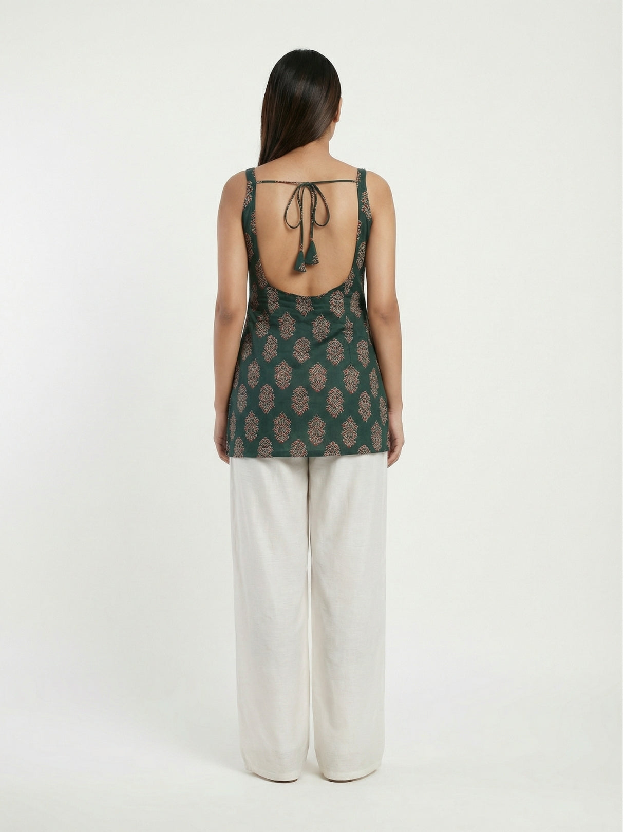 Jogi Deep Back Kurti