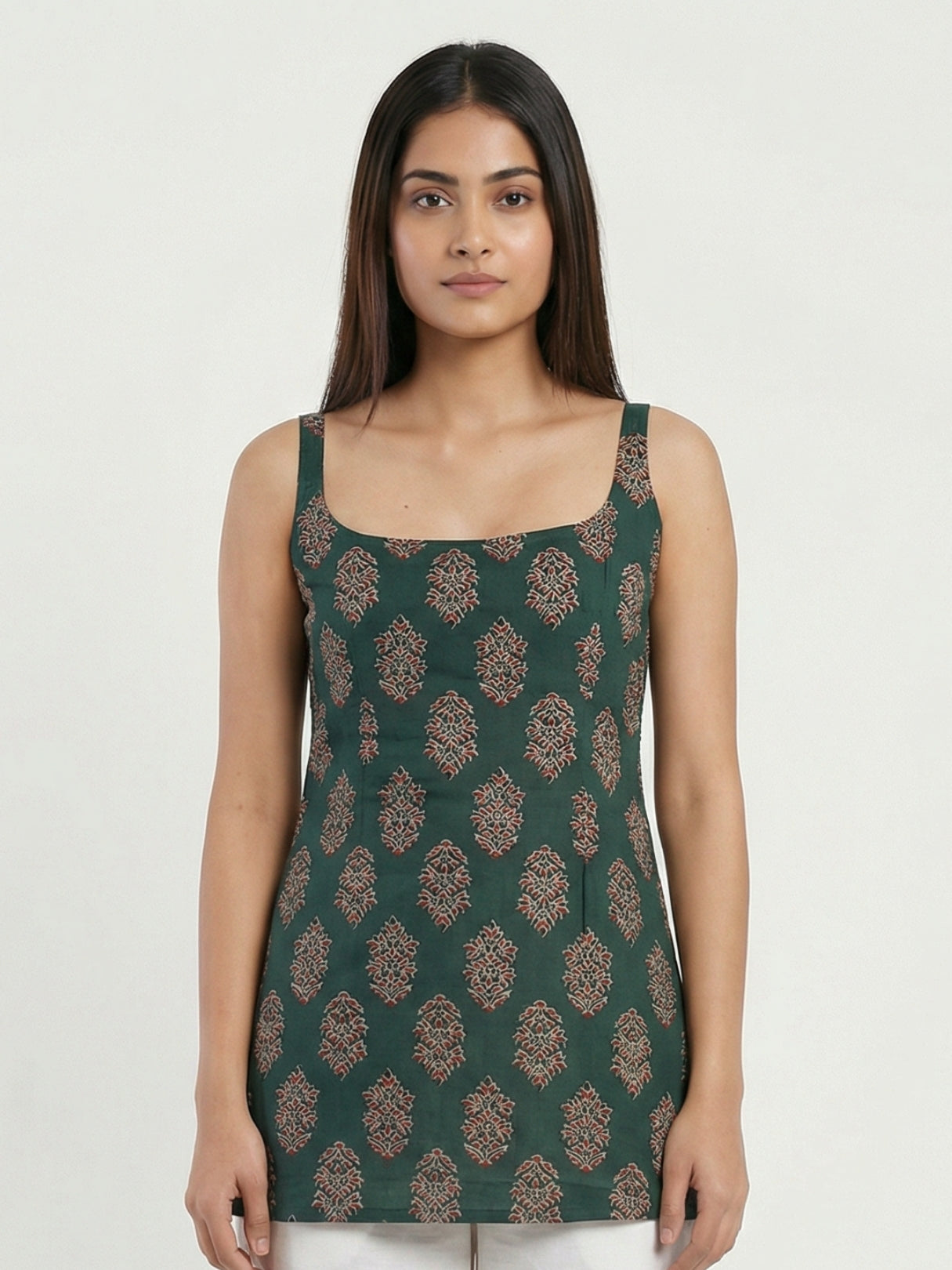 Jogi Deep Back Kurti