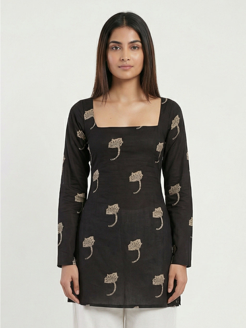 Sajna Sleeved Corset Kurti