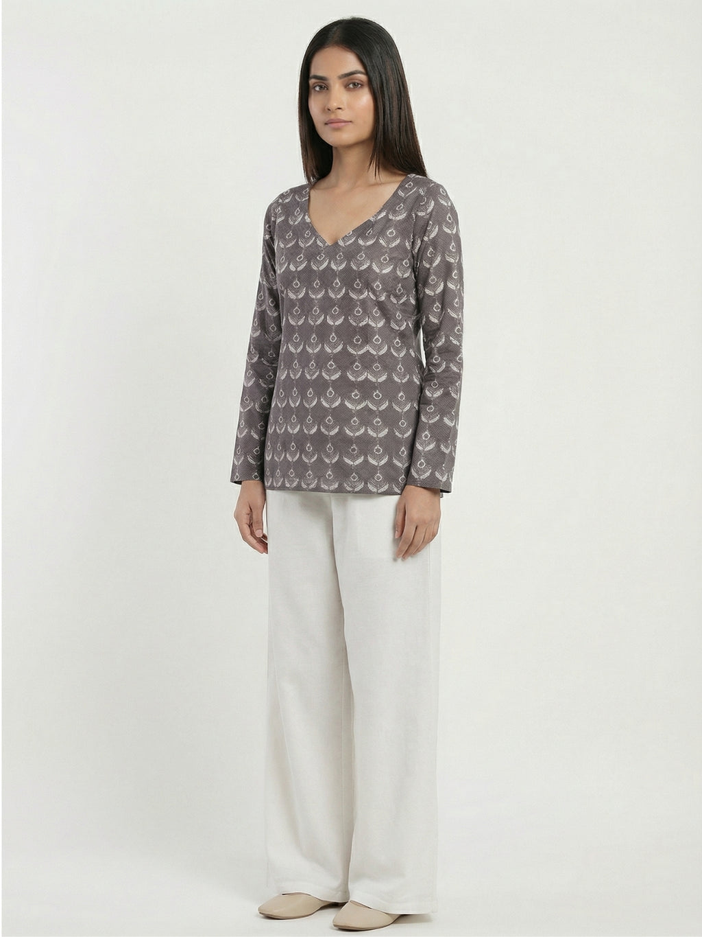 Urvi Sleeved Modest Kurti