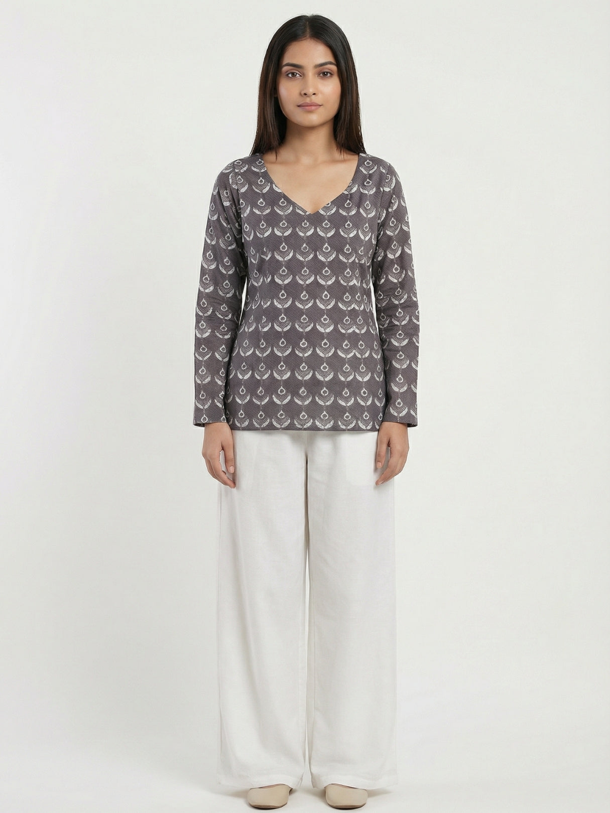 Urvi Sleeved Modest Kurti