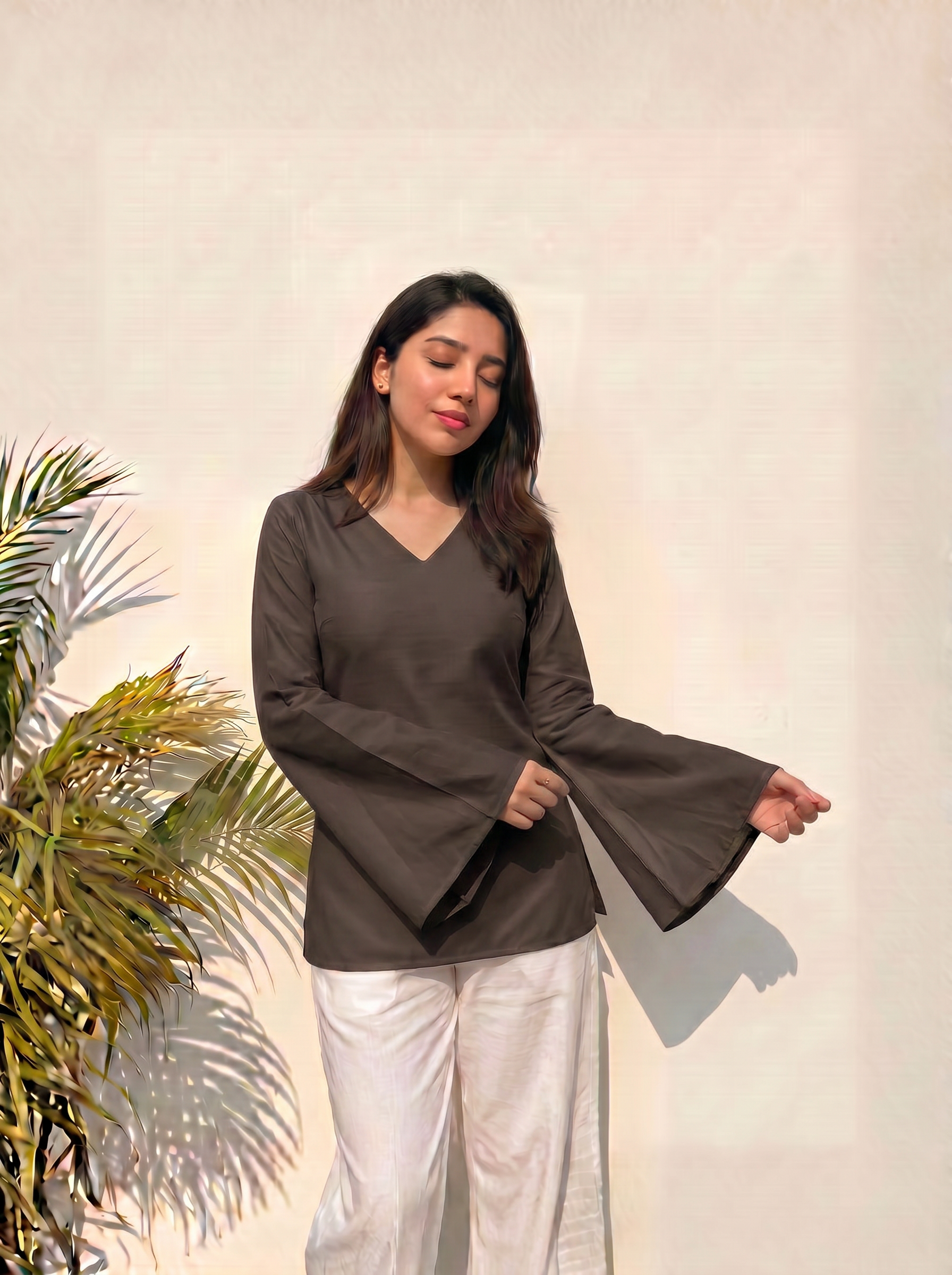 Raahi Bell Sleeves Kurti